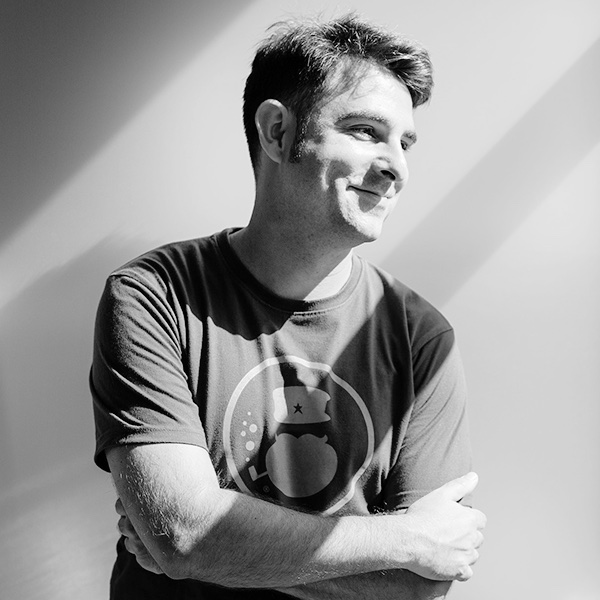 Carlos Almazán Thinking Manager